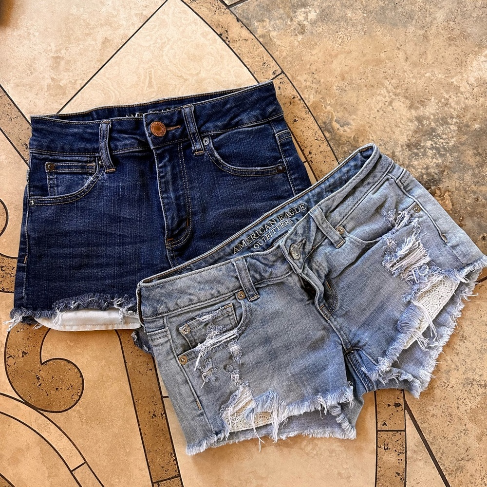 American Eagle Outfitters Women's Denim Shorts BUNDLE of 2
